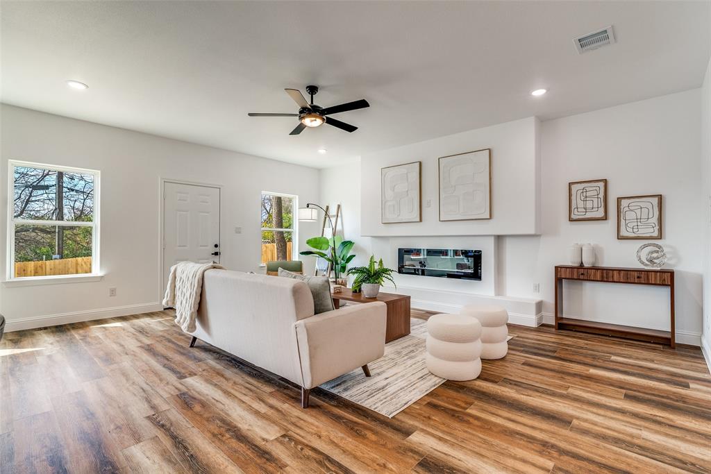 Oak Trail Shores Sec C - Residential