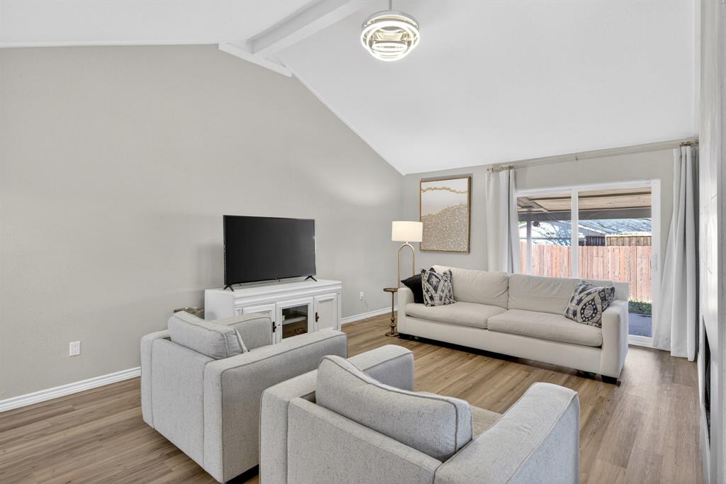 Lewisville Valley 3 - Residential