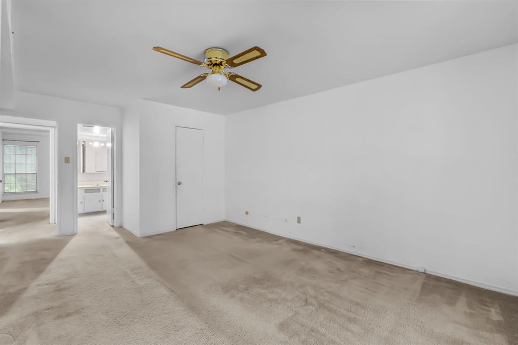 Ridglea Estate Condo - Residential