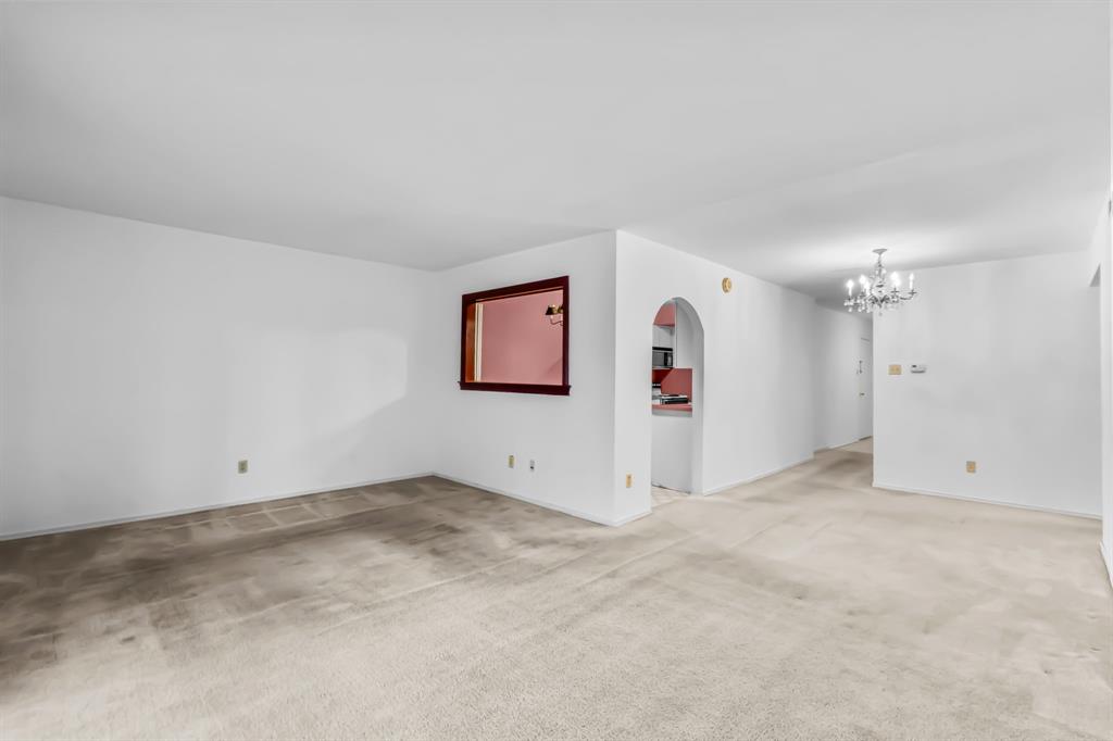 Ridglea Estate Condo - Residential