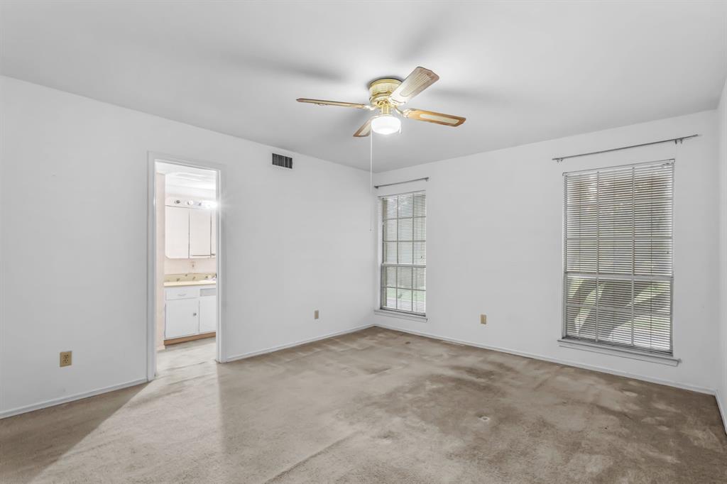 Ridglea Estate Condo - Residential