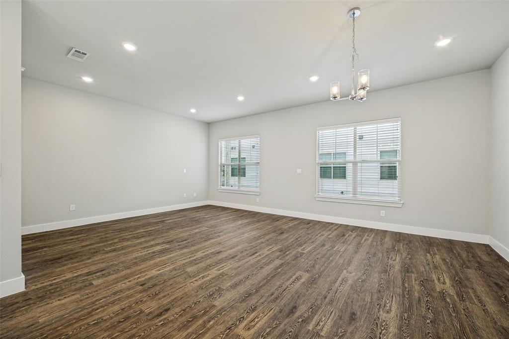 ResidencesDuck Crk - Residential