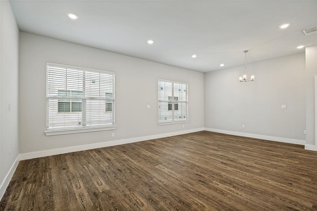 ResidencesDuck Crk - Residential
