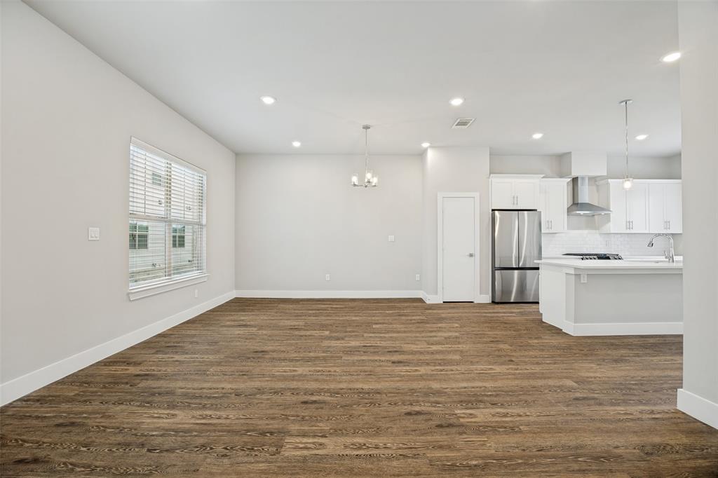 ResidencesDuck Crk - Residential