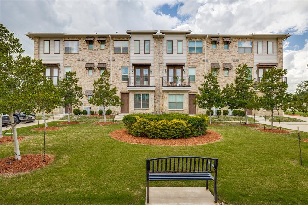 ResidencesDuck Crk - Residential