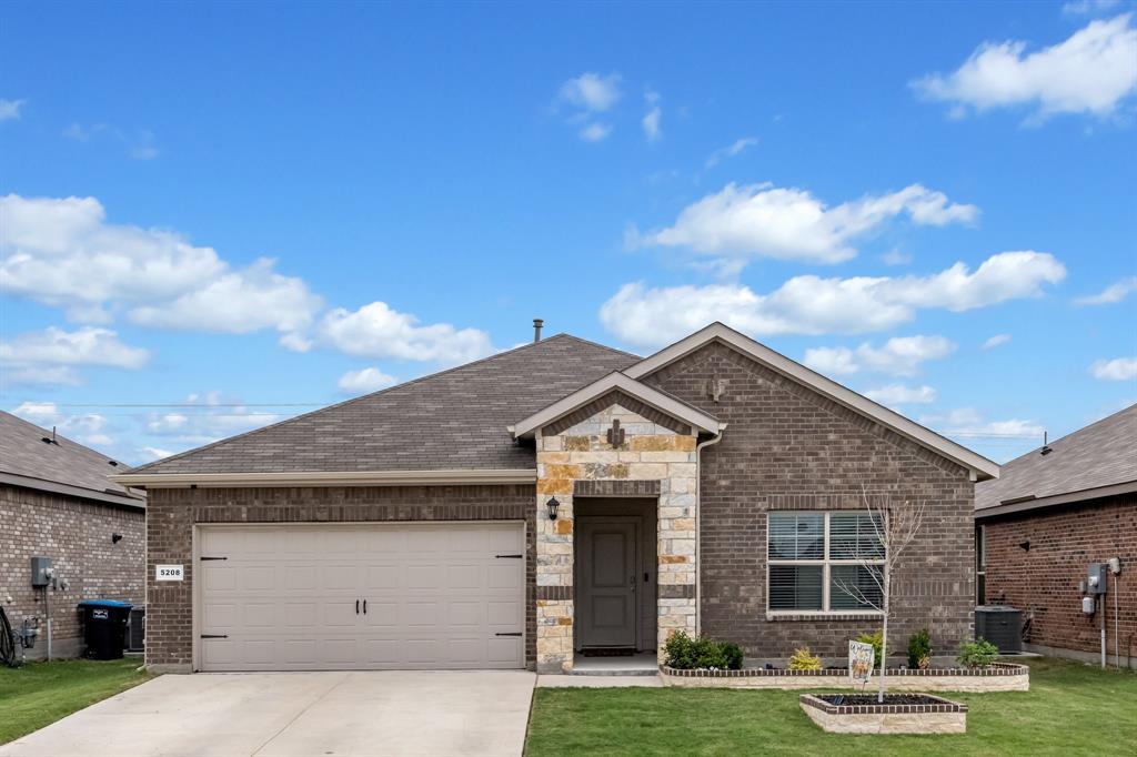 This beautifully maintained single-story home in the sought-after Bailey Park community offers 4 bedrooms, 2 full baths, and a bright, functional layout designed for comfortable living. The open-concept floor plan features warm wood flooring, decorative lighting, granite countertops, a spacious eat-in kitchen with gas cooktop, electric oven, microwave, walk-in pantry, and a seamless flow into the dining and living areas ideal for everyday living and entertaining. The private primary suite includes an ensuite bath with separate shower and a generous walk-in closet. Secondary bedrooms provide flexibility for family, guests, or a home office. Enjoy the covered back patio and fully fenced backyard, perfect for relaxing or outdoor gatherings, while the attached 2-car garage adds convenience. Located in Eagle Mountain-Saginaw ISD with easy access to shopping, dining, and major commuter routes, this move-in ready home combines modern comfort with a desirable Fort Worth location.
Buyer and Buyers Agent to verify all info contained in this listing Including room sizes, square footage, features, and schools.
