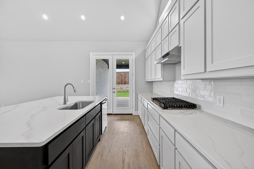 Sonoma Verde - Residential