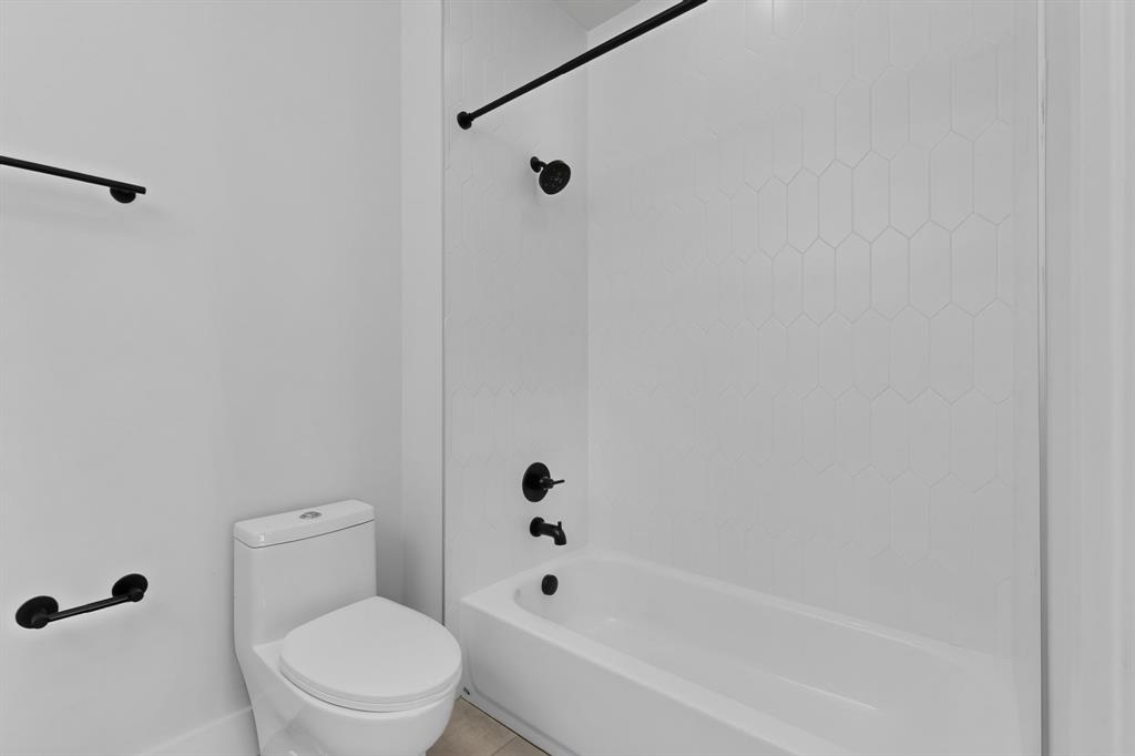 Alcott Fitzhugh Heights - Residential