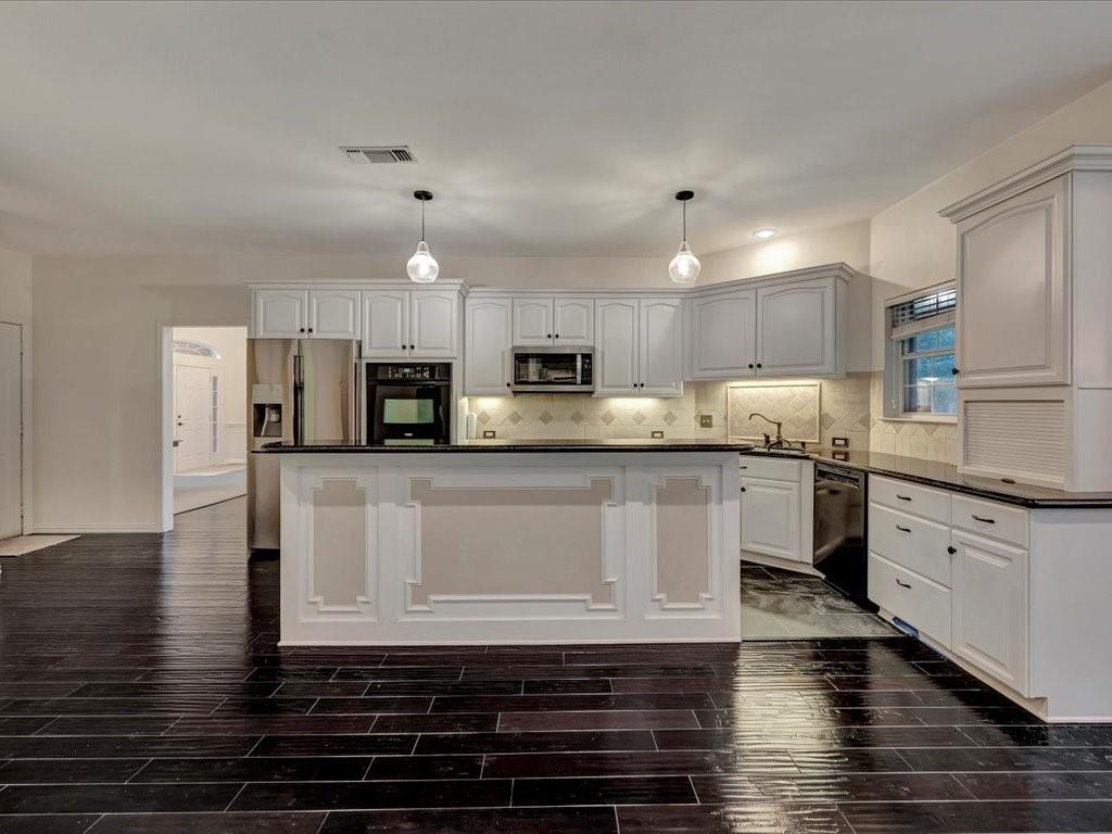 Crown Colony - Residential