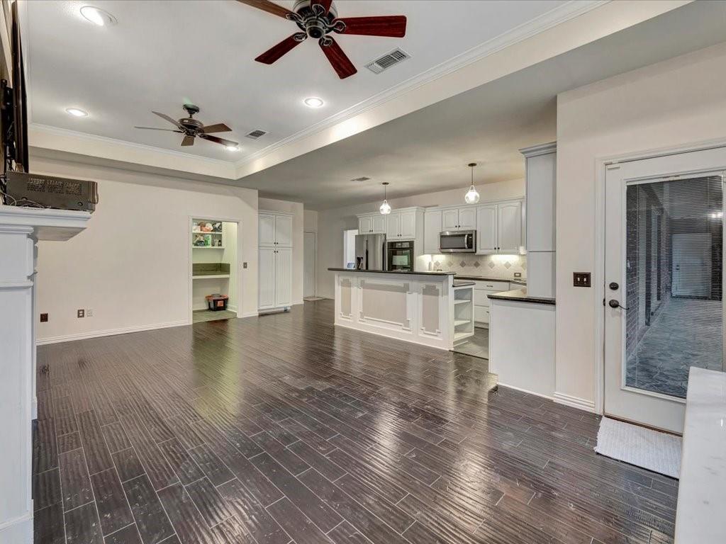 Crown Colony - Residential