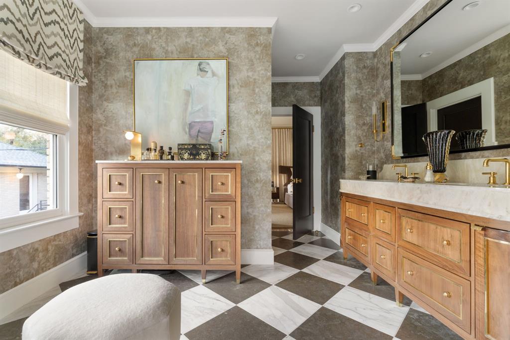 Second Instl Kessler Park - Residential