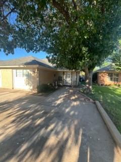 Well-maintained 3 bedroom, 2 bathroom duplex unit offering a great investment opportunity. The property is currently tenant-occupied with a lease in place through June 1, 2027, providing steady and reliable rental income from day one.
This unit features a functional layout with comfortable living spaces, a well equipped kitchen, and generously sized bedrooms. Included appliances, washer and dryer, stove & oven, dishwasher, and refrigerator, add convenience and value for both tenants and owners.
Ideal for investors looking for a turnkey property with built-in cash flow, this duplex combines practicality, stability, and long-term potential.