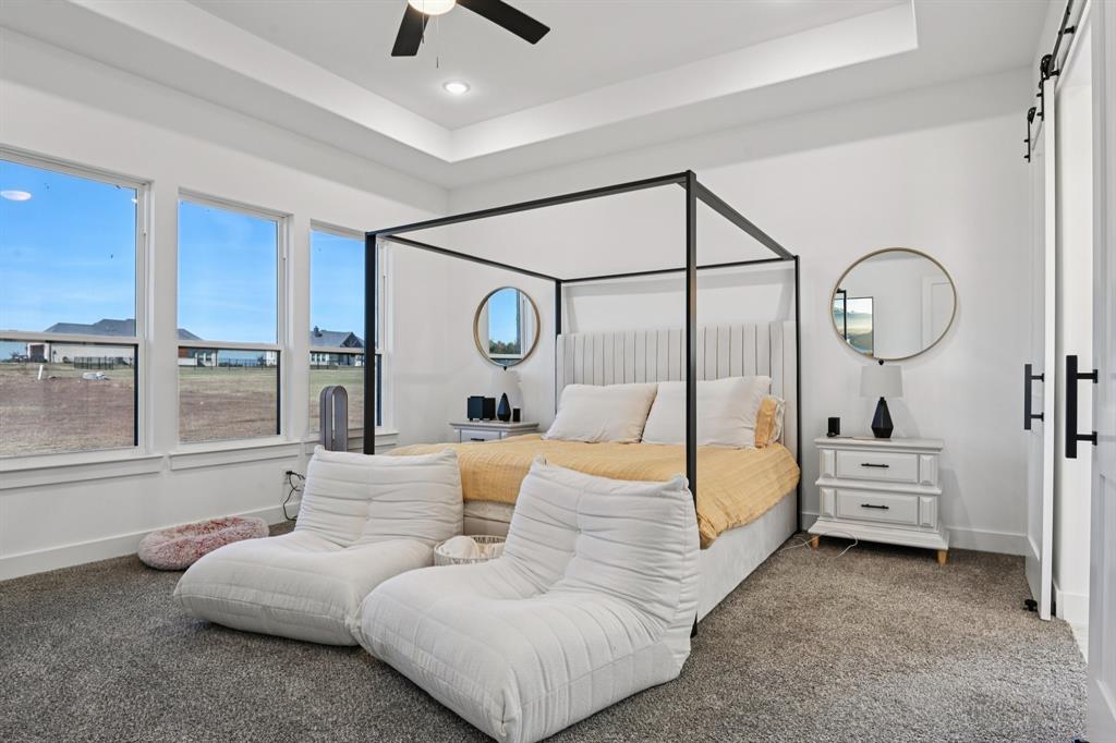 MOORES LAKE ESTATES PHASE 1 - Residential