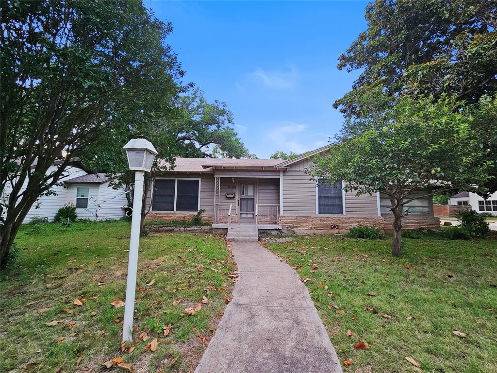 Historic charmer ready for your updates. Open floor plan. The LR DR combo flows into the large family room and is open to the kitchen. Extra wide bathroom, and 3rd space that may be used as an office in addition to two bedrooms. Corner lot with 2 car detached garage. Near all of the amenities, cafes, shops, and restaurants along White Settlement Road.