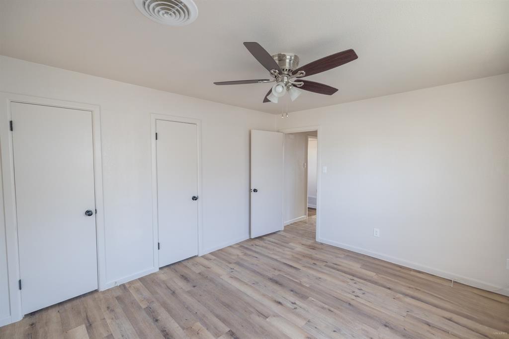 Over Place, J D Moody - Residential