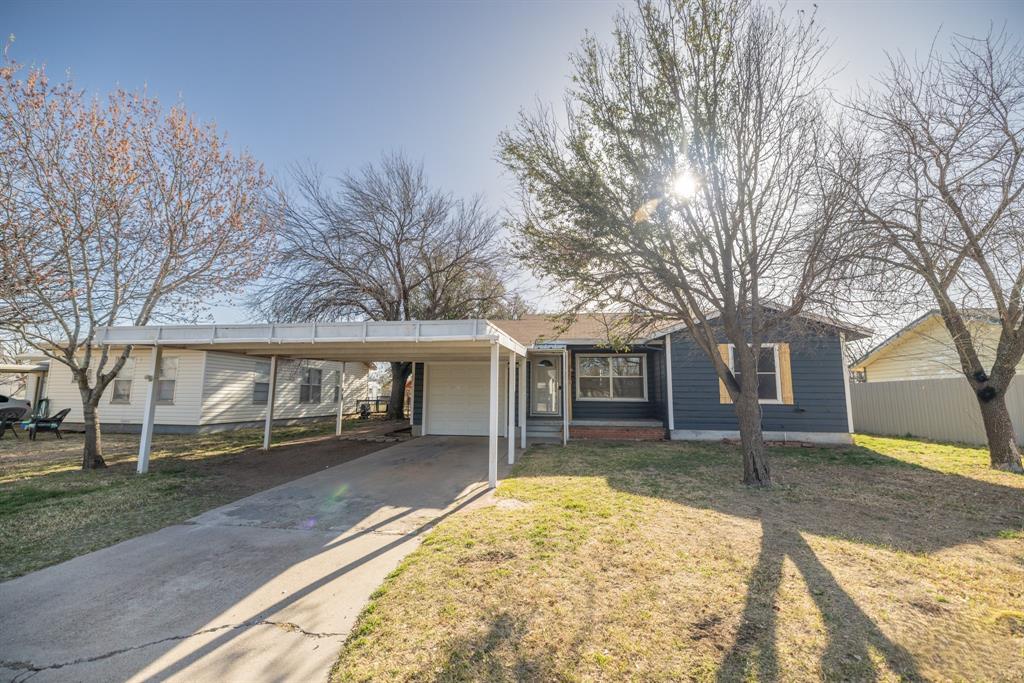 Over Place, J D Moody - Residential