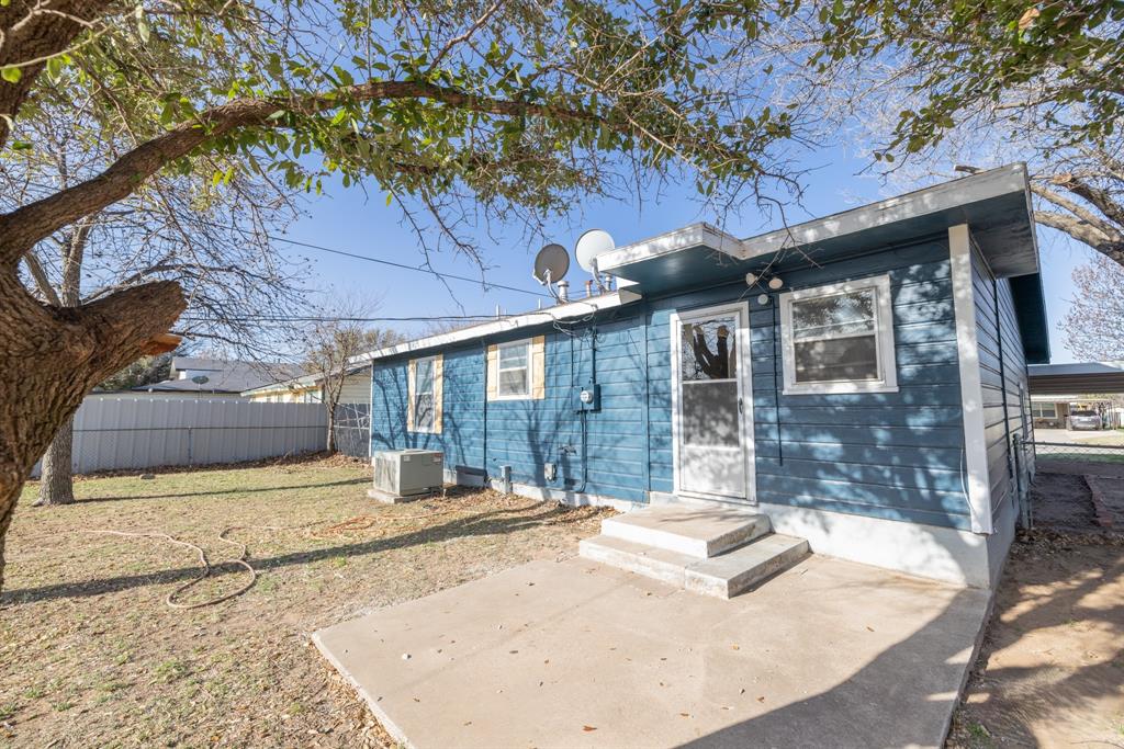 Over Place, J D Moody - Residential
