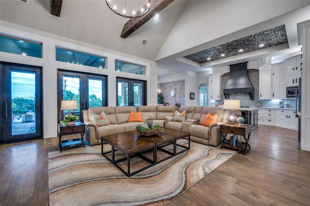 CHRISTIE FARMS PH 1 - Residential