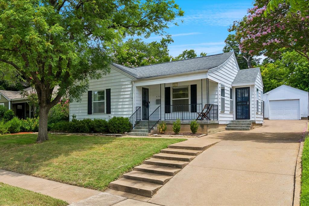 Chamberlain Arlington Heights 1st - Residential