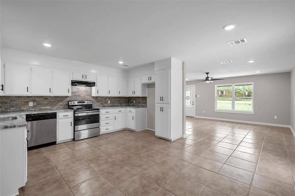 Rivercrest Estate - Residential