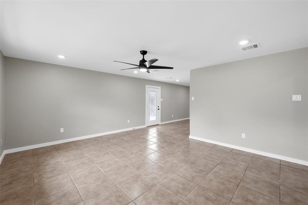 Rivercrest Estate - Residential