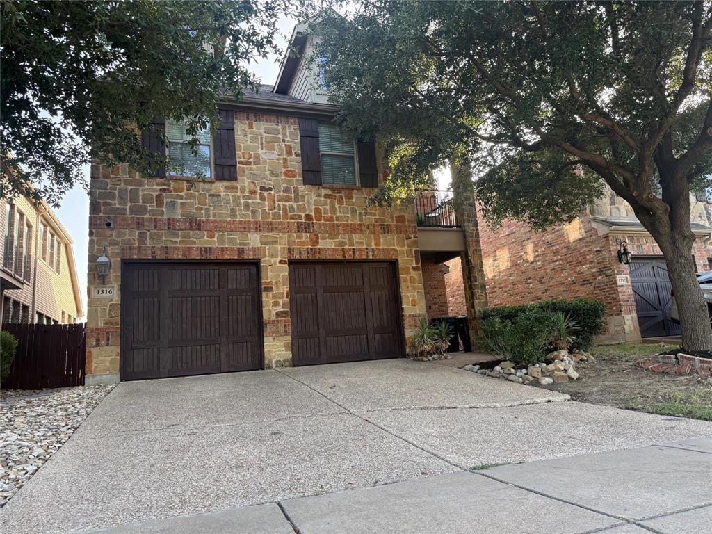 Nice two story 3 bed, 2.5 bath home located in a gated community surrounded by the Texas Golf Center. This updated home features a unique floor plan with tons of natural sunlight, accent brick wall and granite counter tops in the kitchen, and more. Enjoy the beautiful views of the pond and the golf course while relaxing under the covered pergola or watch a game upstairs in the entertainment area with an attached kitchenette for uninterrupted fun. The BONUS open room upstairs makes an excellent guest entertainment area or kids play area. Roof replaced in February 2020. Several upgrades inside and around the house.