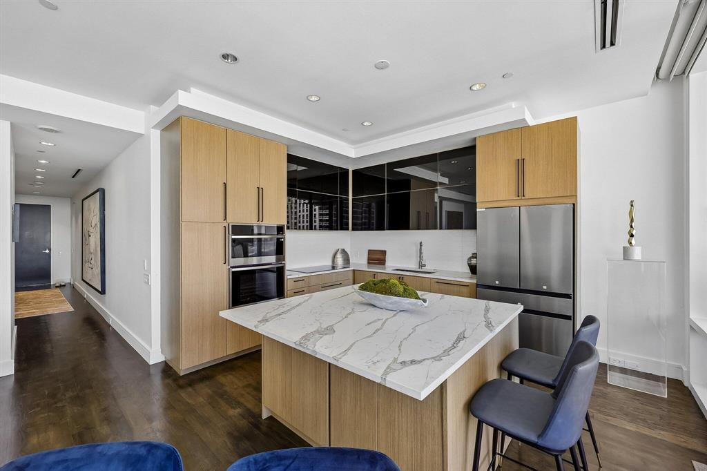 South Tower Residences - Residential