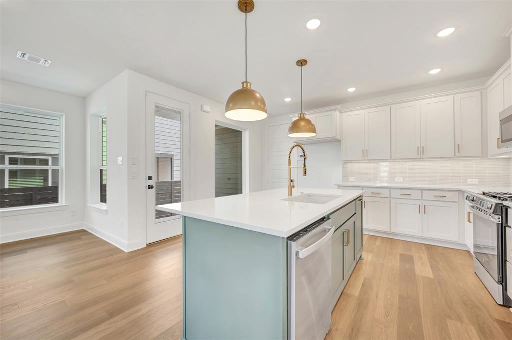 Painted Tree-Woodland West - Residential