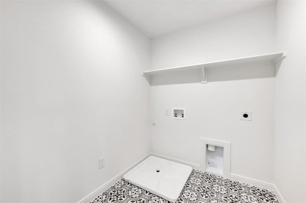 Painted Tree-Woodland West - Residential