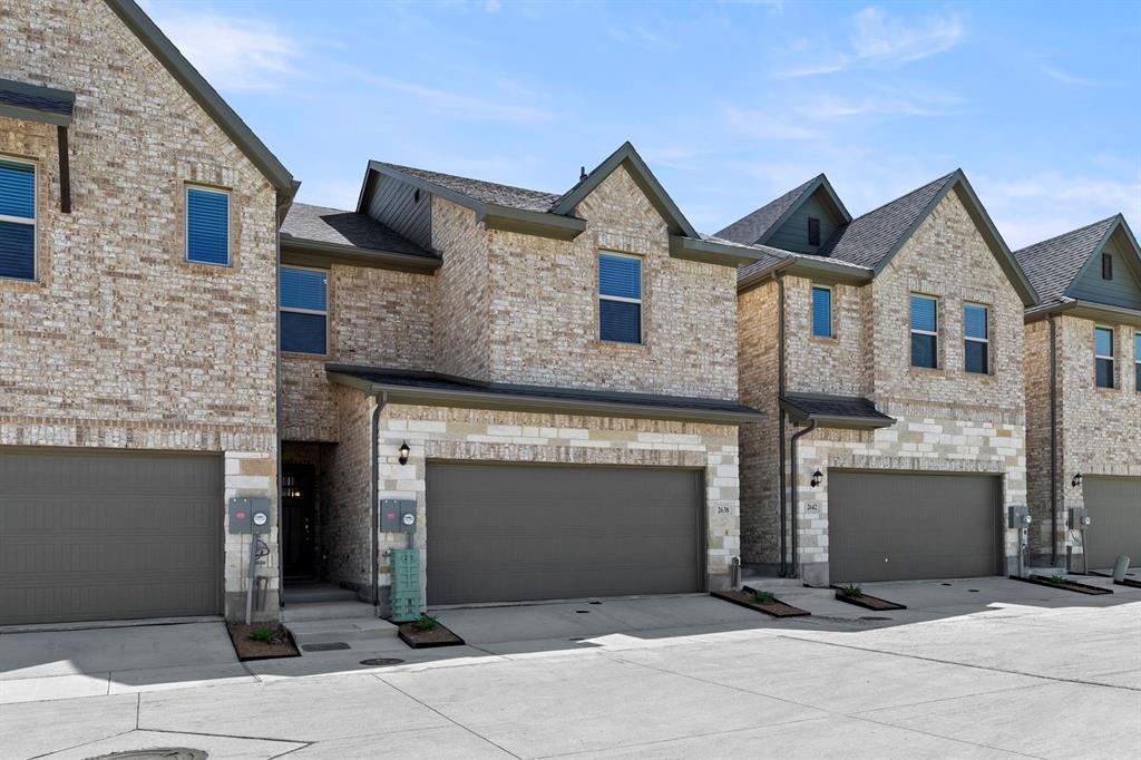 Sereno Oaks at Buckner Terrace - Residential