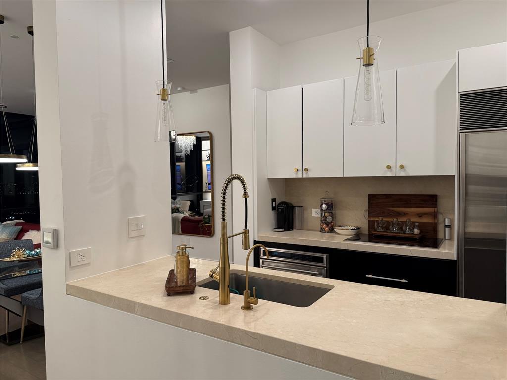 House - Residential