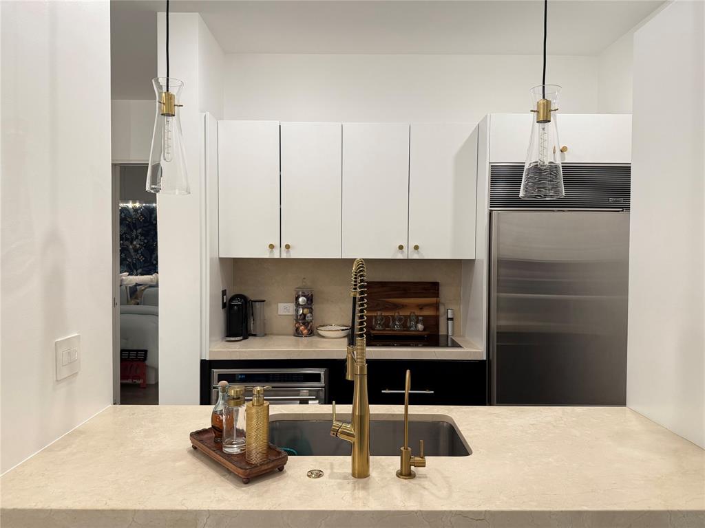 House - Residential