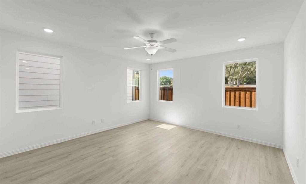 Sereno Oaks at Buckner Terrace - Residential