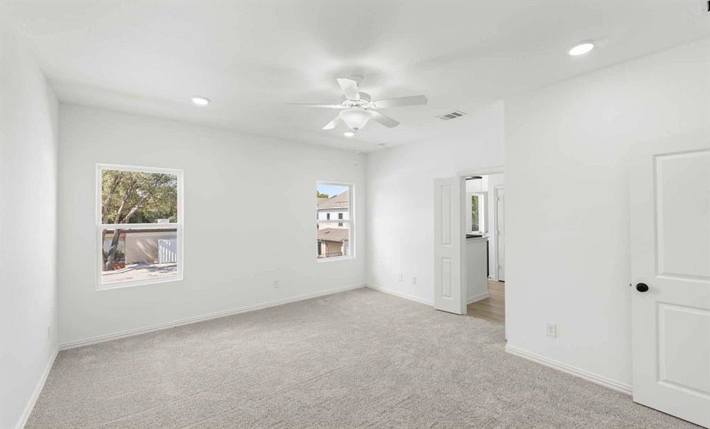 Sereno Oaks at Buckner Terrace - Residential