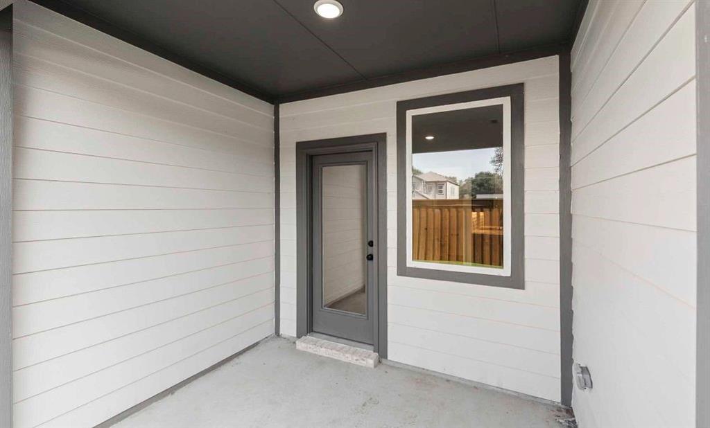 Sereno Oaks at Buckner Terrace - Residential