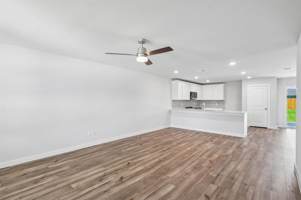 Middlefield Village - Residential