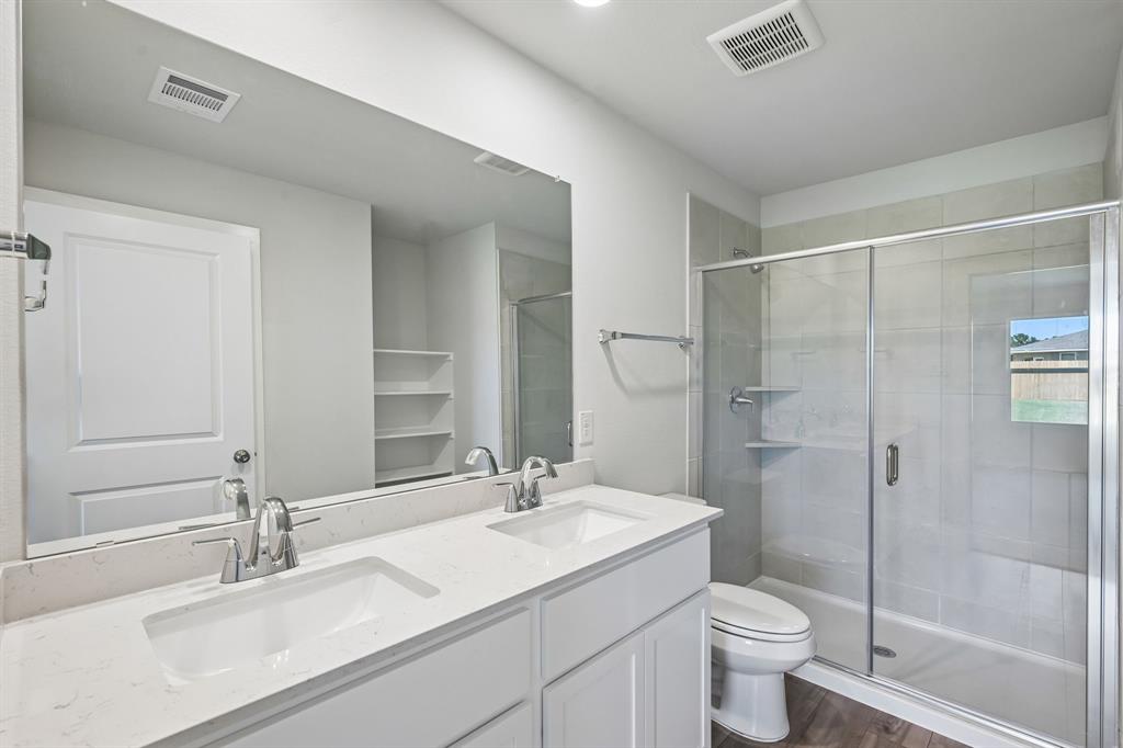 Middlefield Village - Residential