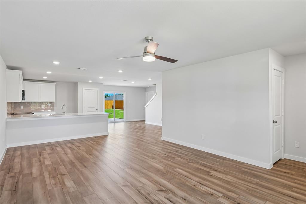 Middlefield Village - Residential