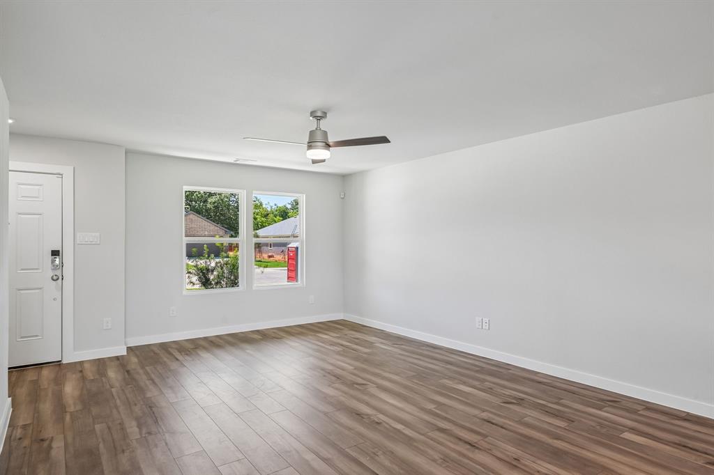 Middlefield Village - Residential