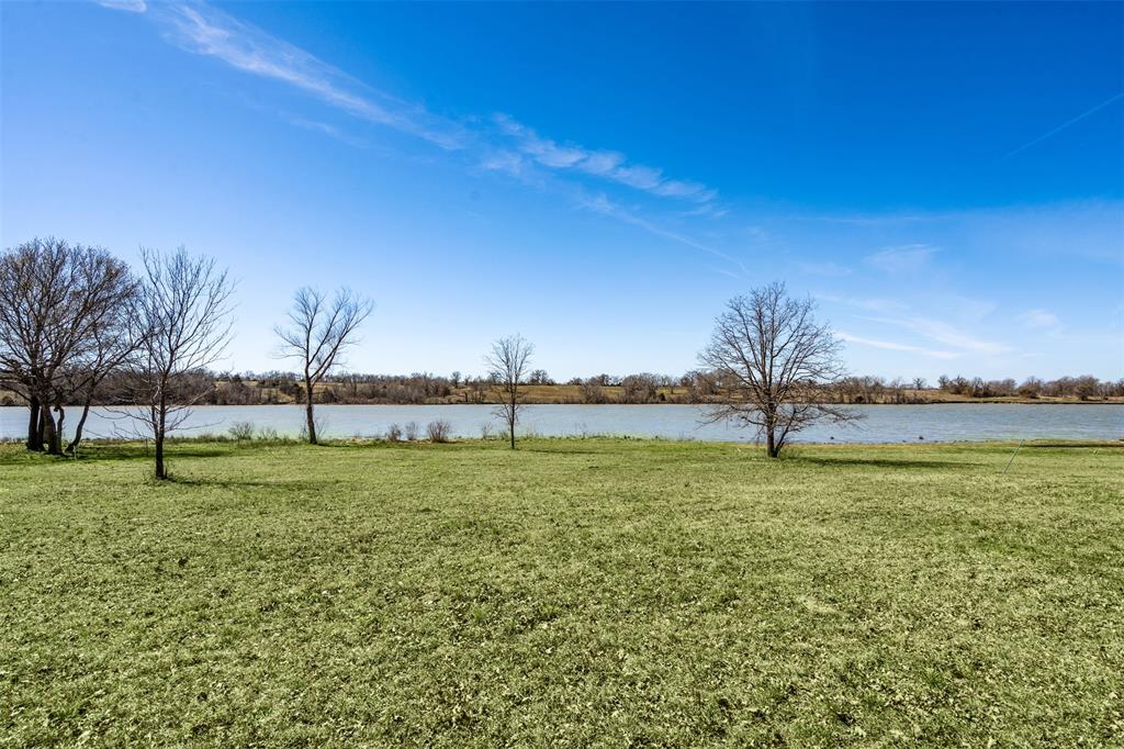 Admiral Shores on Richland Chambers Lake - Land