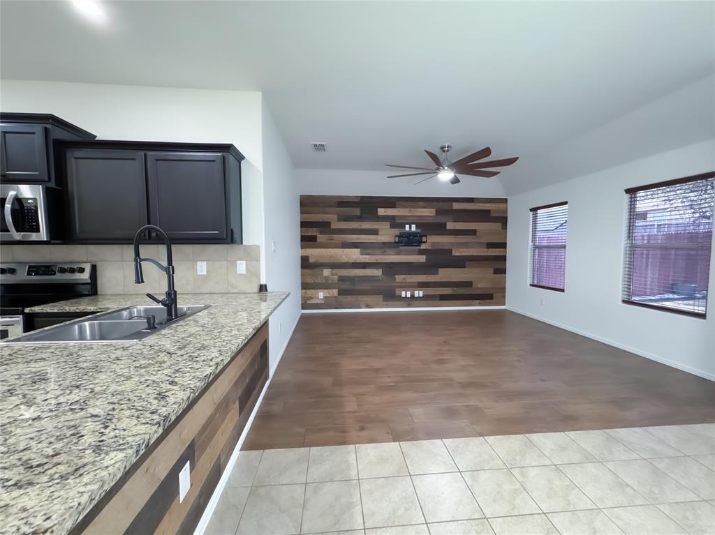Trinity Oaks - Residential