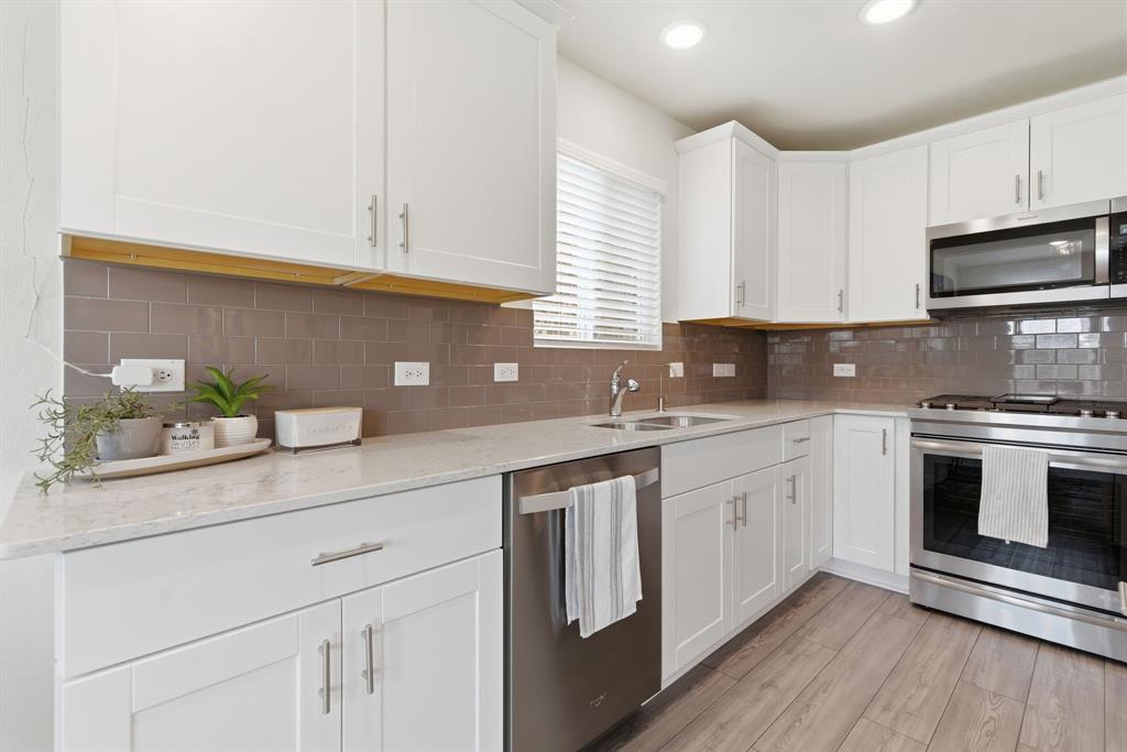 Elizabeth Crk Alpha Ranch - Residential