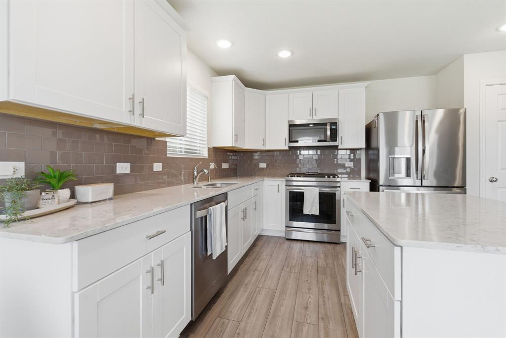 Elizabeth Crk Alpha Ranch - Residential