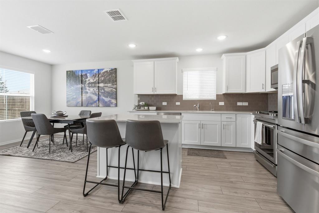 Elizabeth Crk Alpha Ranch - Residential