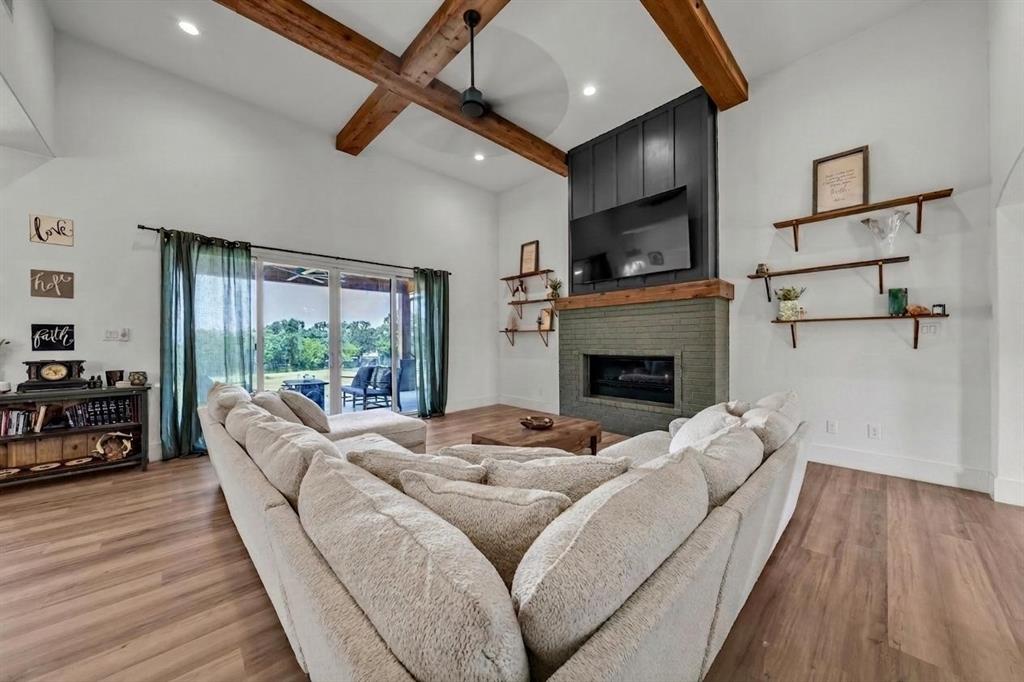 Veridian Point - Residential