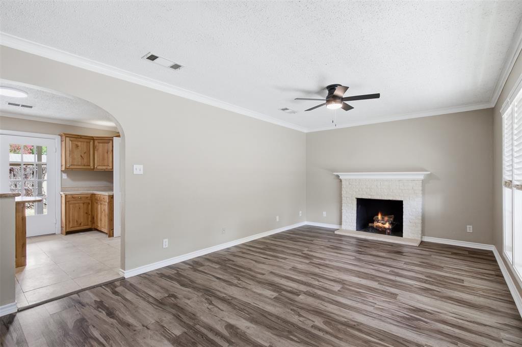 Mays Clyde W Add - Residential
