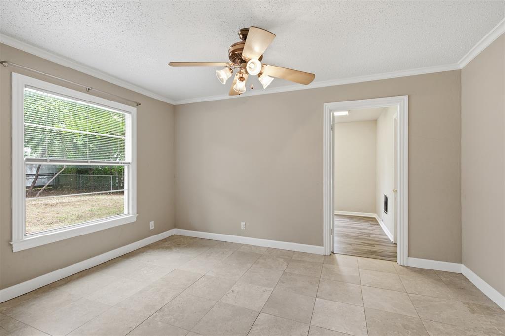 Mays Clyde W Add - Residential