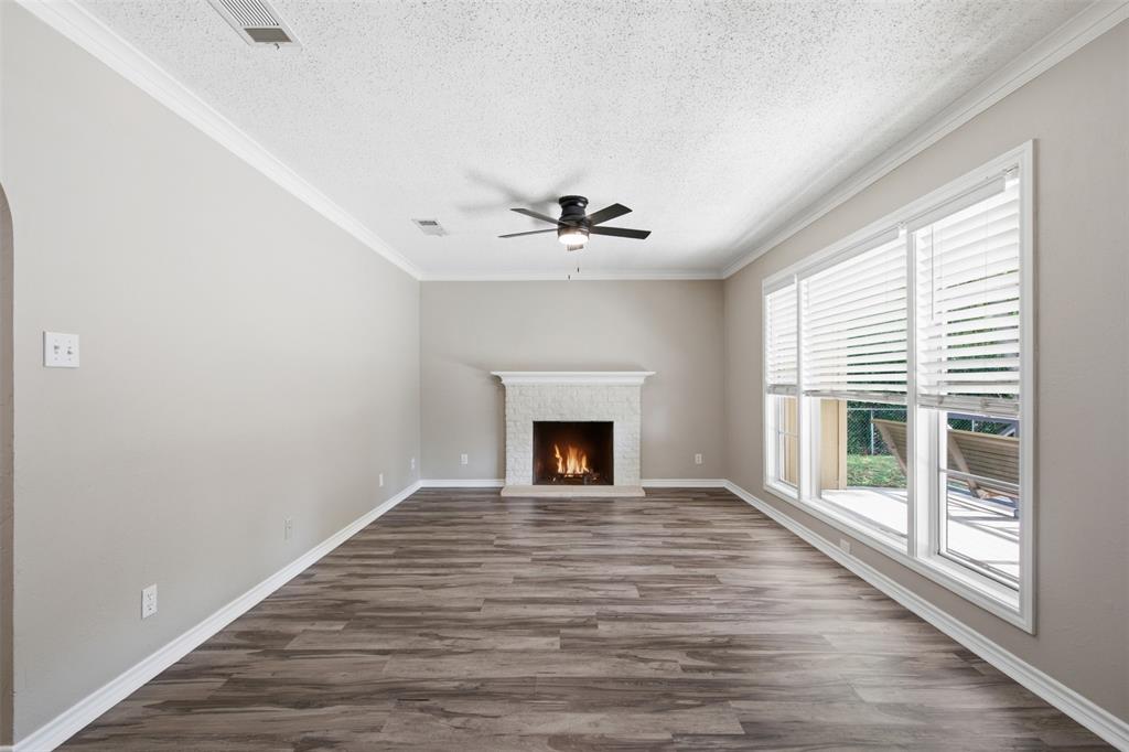 Mays Clyde W Add - Residential