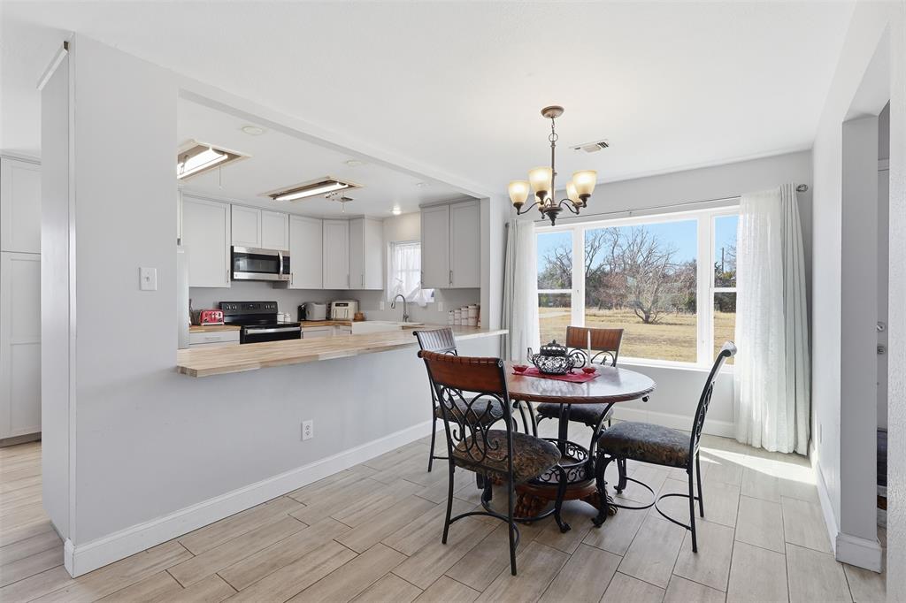 A0343 EM EUBANKS ACRES - Residential