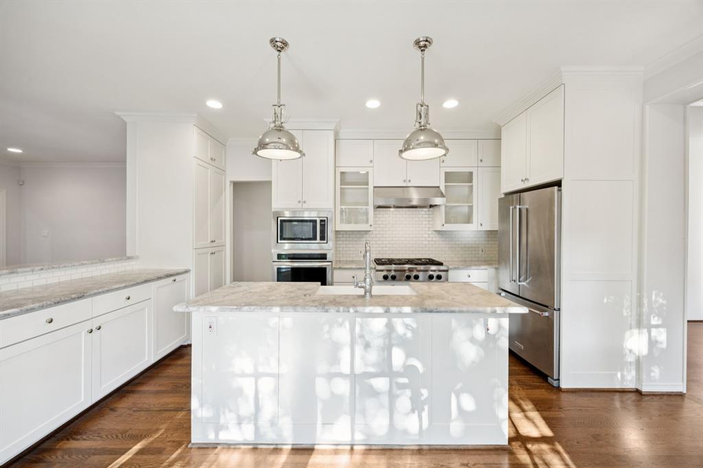 PRESTON PLACE 1 - Residential